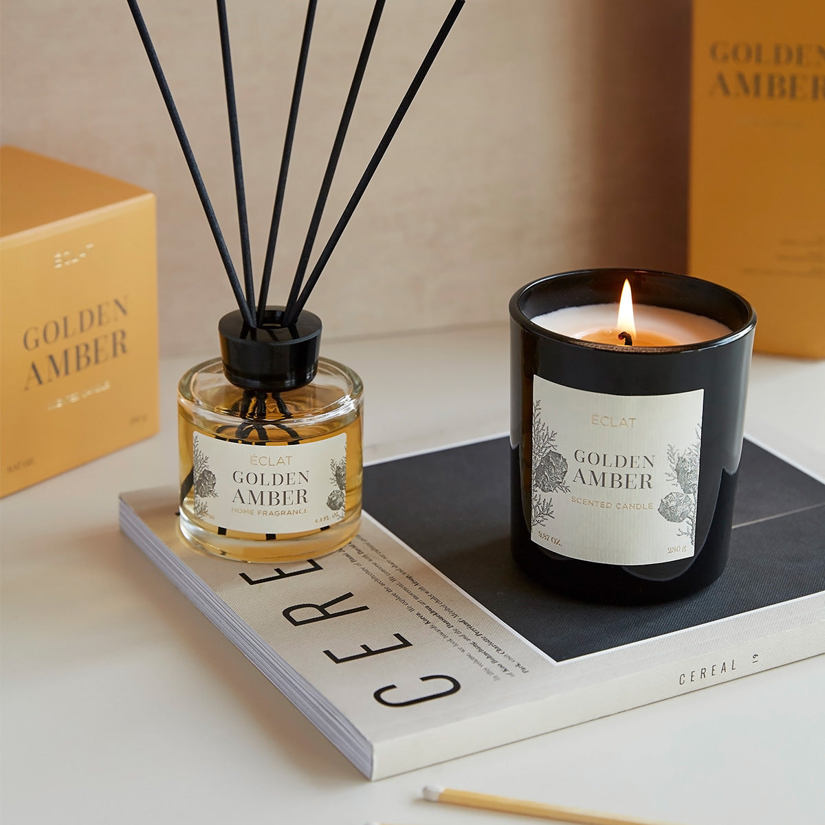 ÉCLAT Golden Amber Soy Wax Scented Candle