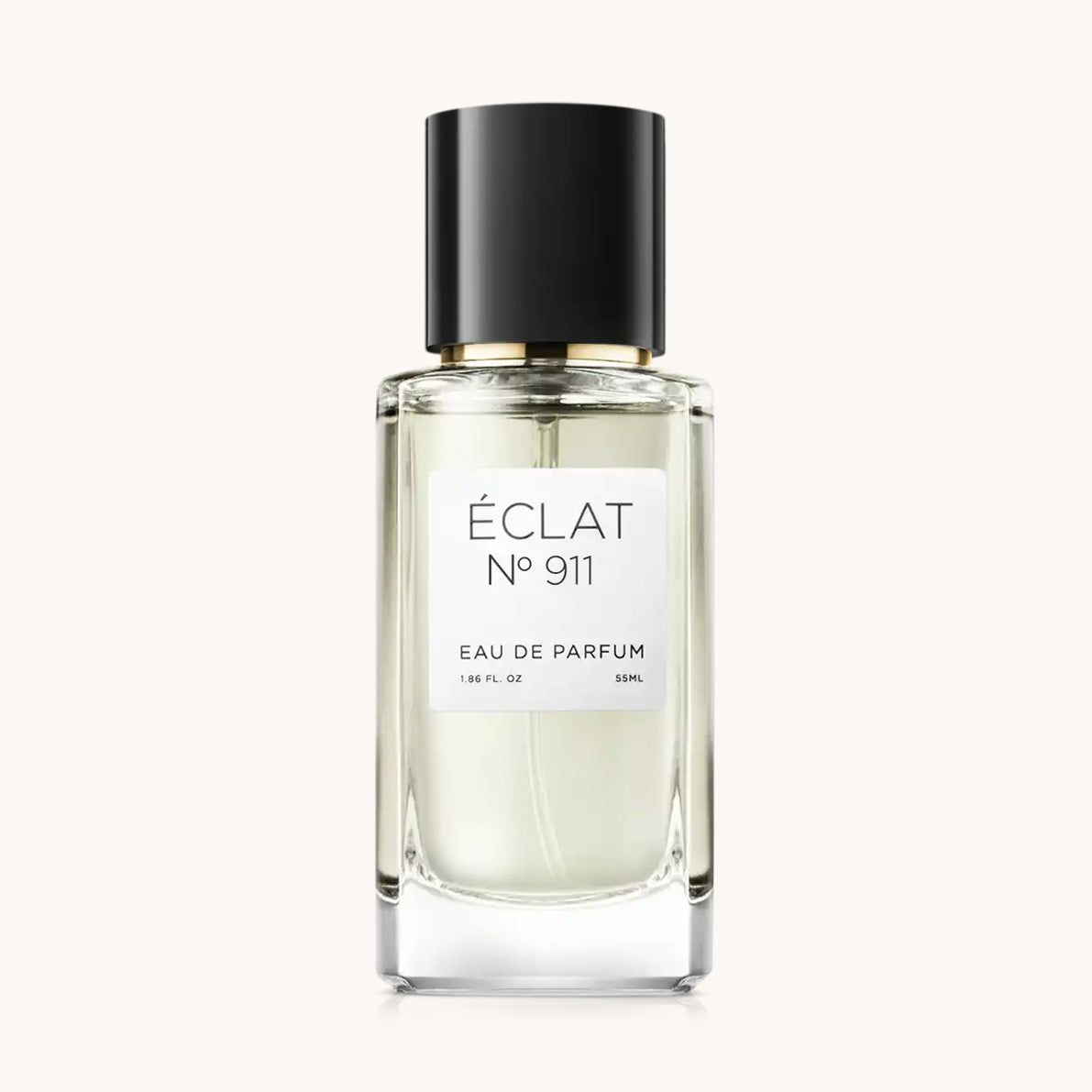 Um frasco de vidro transparente ÉCLAT VIP - Honey, Whiskey & Rose com uma tampa preta elegante e um rótulo branco minimalista.