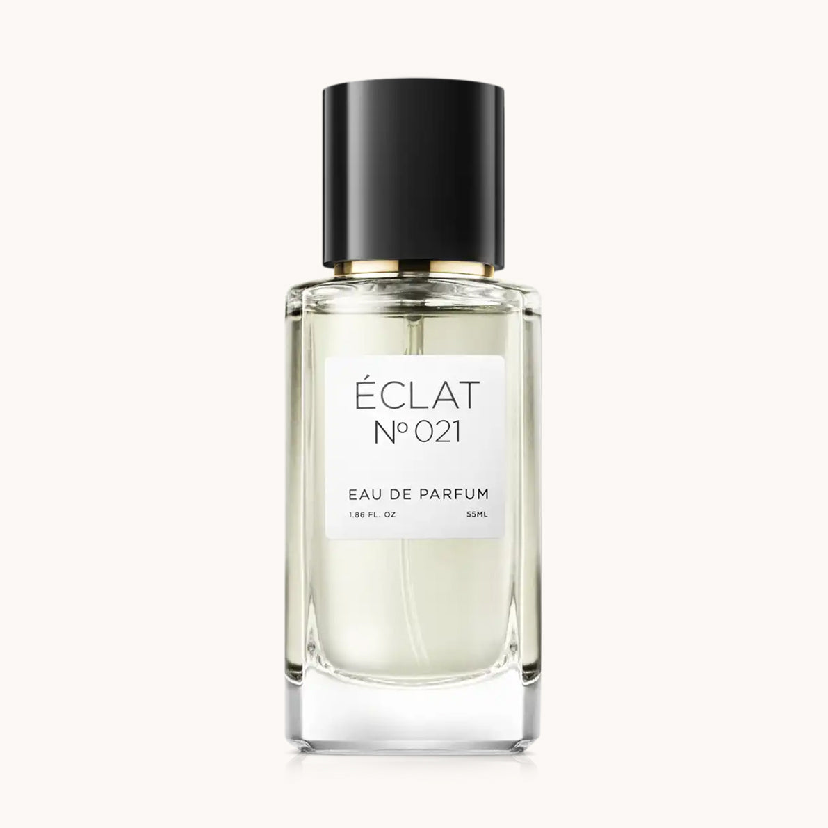 Elegante glazen fles van ÉCLAT Purple Flowers & Powder met zwarte dop en minimalistisch etiket, tegen een zachte achtergrond.