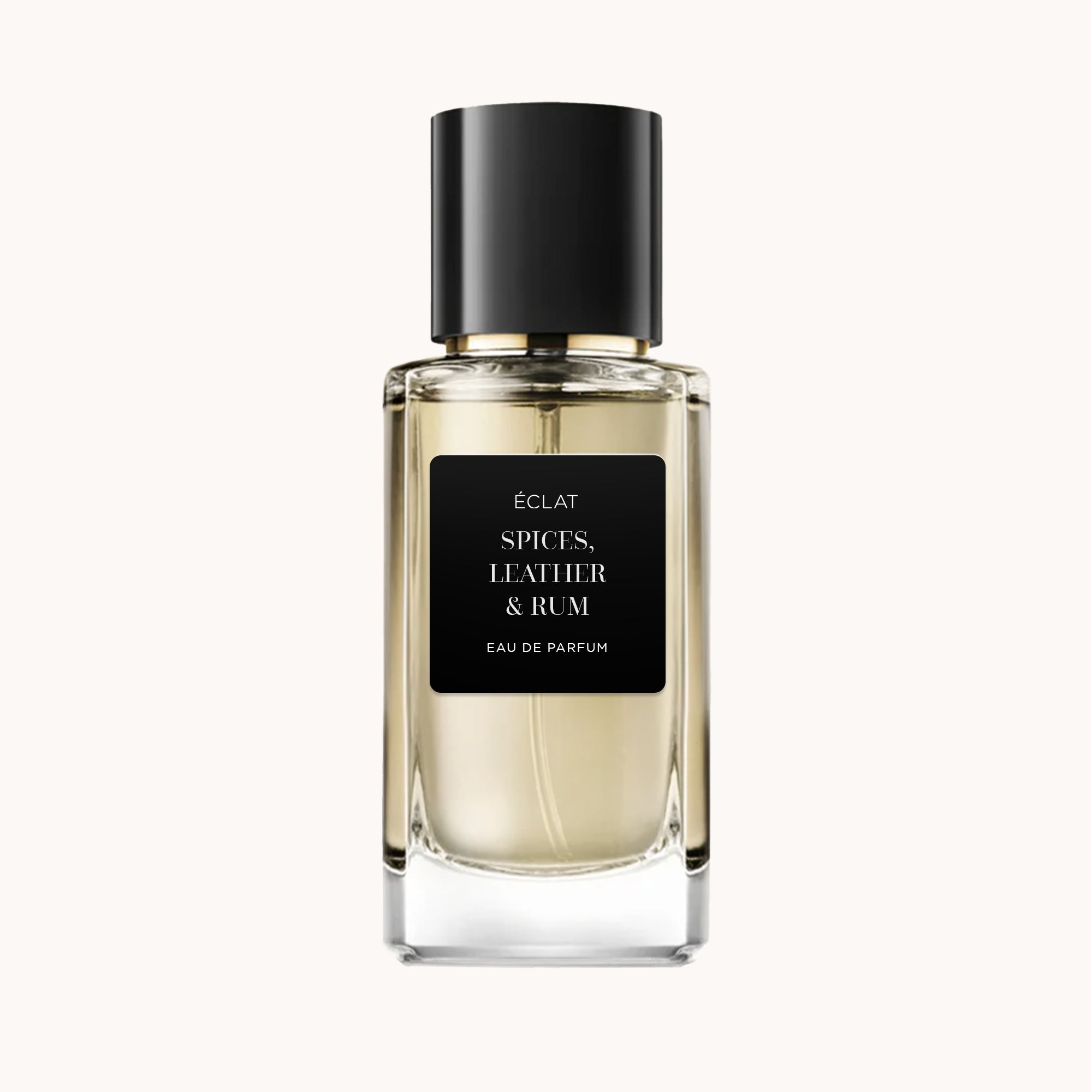 Frasco de vidro com rótulo preto mate e tampa escura, apresentando ÉCLAT Spices, Leather & Rum Eau de Parfum.